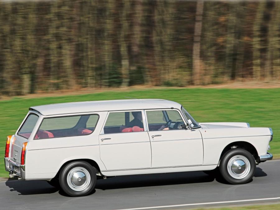  Peugeot 404 Break 1962 года  (фото 12 из 18)